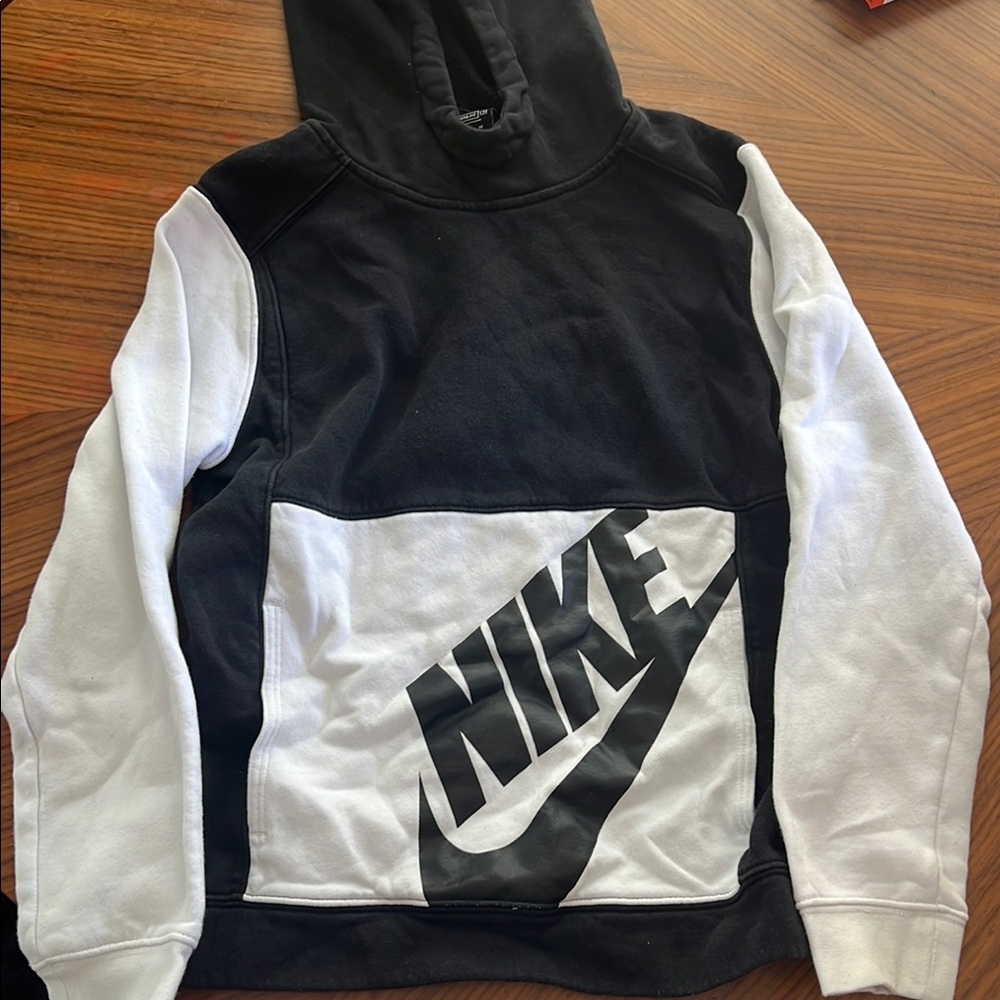 Nike Black and White Boy’s Sweater